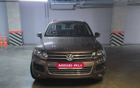 Volkswagen Touareg III, 2014 год, 2 100 000 рублей, 3 фотография