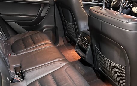 Volkswagen Touareg III, 2014 год, 2 100 000 рублей, 6 фотография