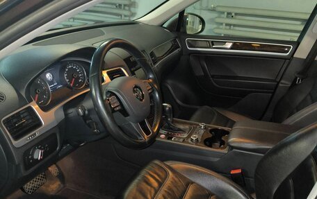 Volkswagen Touareg III, 2014 год, 2 100 000 рублей, 16 фотография
