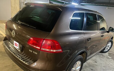 Volkswagen Touareg III, 2014 год, 2 100 000 рублей, 18 фотография