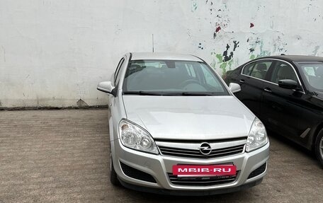 Opel Astra H, 2009 год, 900 000 рублей, 9 фотография