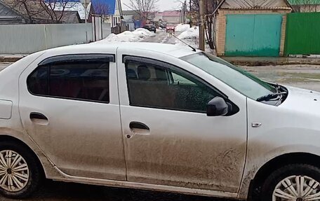 Renault Logan II, 2015 год, 430 000 рублей, 2 фотография