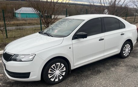 Skoda Rapid I, 2015 год, 910 000 рублей, 3 фотография