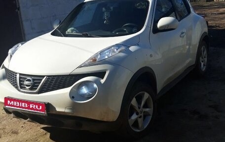 Nissan Juke II, 2013 год, 800 000 рублей, 1 фотография