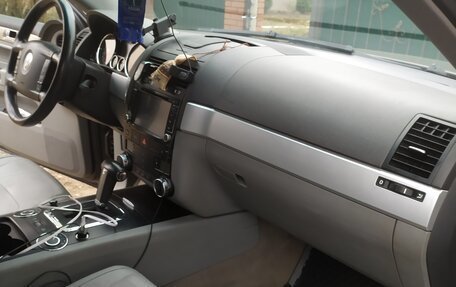 Volkswagen Touareg III, 2007 год, 1 200 000 рублей, 10 фотография
