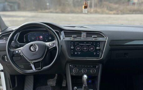 Volkswagen Tiguan II, 2019 год, 3 450 000 рублей, 8 фотография