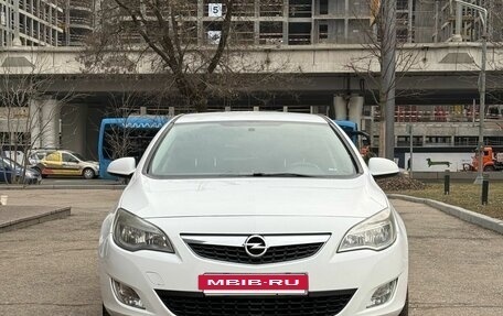 Opel Astra J, 2011 год, 780 000 рублей, 8 фотография