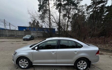 Volkswagen Polo VI (EU Market), 2011 год, 870 000 рублей, 3 фотография