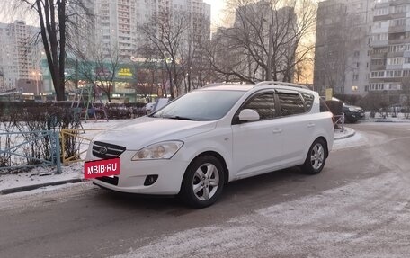 KIA cee'd I рестайлинг, 2009 год, 685 000 рублей, 4 фотография