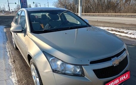 Chevrolet Cruze II, 2011 год, 500 000 рублей, 7 фотография