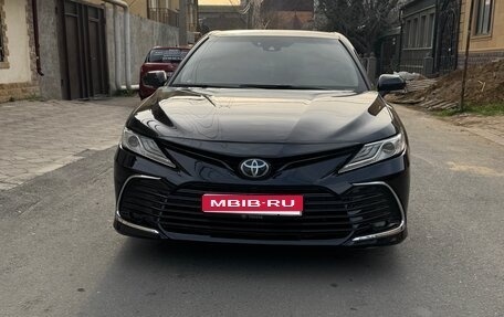 Toyota Camry, 2019 год, 2 900 000 рублей, 1 фотография