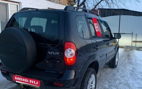 Chevrolet Niva I рестайлинг, 2013 год, 530 000 рублей, 3 фотография