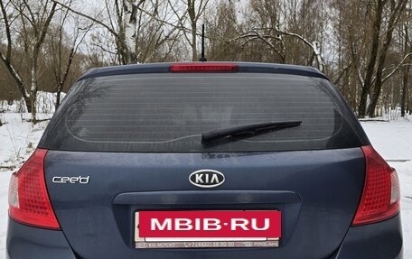 KIA cee'd I рестайлинг, 2010 год, 700 000 рублей, 13 фотография