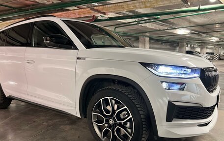 Skoda Kodiaq, 2024 год, 5 300 000 рублей, 6 фотография