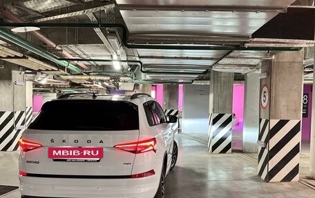 Skoda Kodiaq, 2024 год, 5 300 000 рублей, 10 фотография