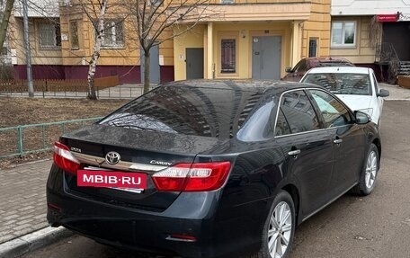 Toyota Camry, 2014 год, 1 950 000 рублей, 3 фотография