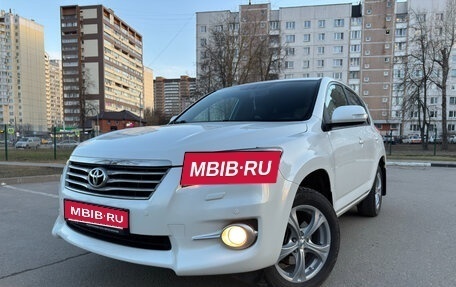 Toyota RAV4, 2011 год, 2 300 000 рублей, 1 фотография