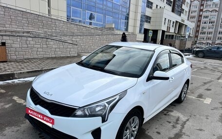 KIA Rio IV, 2022 год, 1 499 000 рублей, 3 фотография