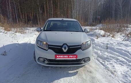 Renault Logan II, 2014 год, 680 000 рублей, 3 фотография