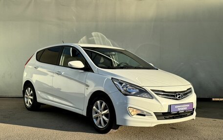 Hyundai Solaris II рестайлинг, 2016 год, 1 060 000 рублей, 2 фотография