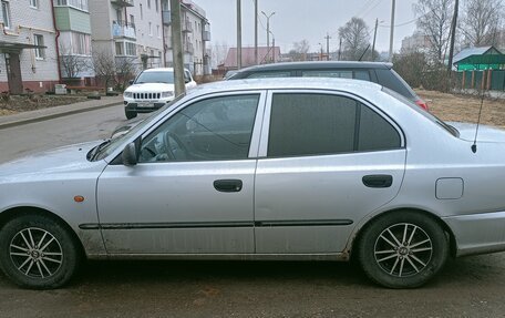 Hyundai Accent II, 2004 год, 275 000 рублей, 3 фотография