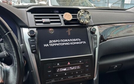 Toyota Camry, 2016 год, 2 800 000 рублей, 5 фотография