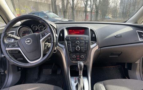 Opel Astra J, 2013 год, 887 000 рублей, 12 фотография