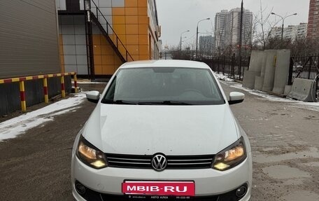 Volkswagen Polo VI (EU Market), 2014 год, 950 000 рублей, 1 фотография