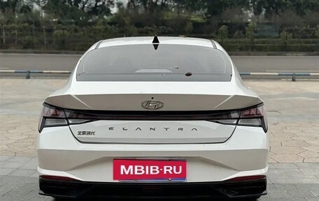 Hyundai Elantra, 2021 год, 1 460 000 рублей, 5 фотография