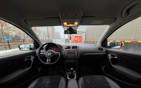 Volkswagen Polo VI (EU Market), 2014 год, 950 000 рублей, 14 фотография