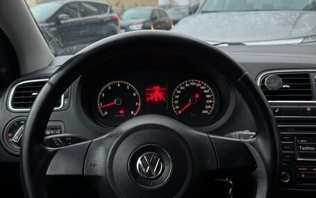 Volkswagen Polo VI (EU Market), 2014 год, 950 000 рублей, 17 фотография