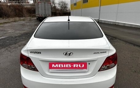 Hyundai Solaris II рестайлинг, 2012 год, 1 120 000 рублей, 8 фотография