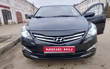 Hyundai Solaris II рестайлинг, 2014 год, 750 000 рублей, 3 фотография