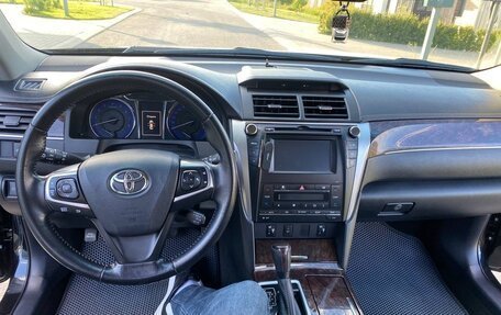 Toyota Camry, 2017 год, 2 150 000 рублей, 28 фотография