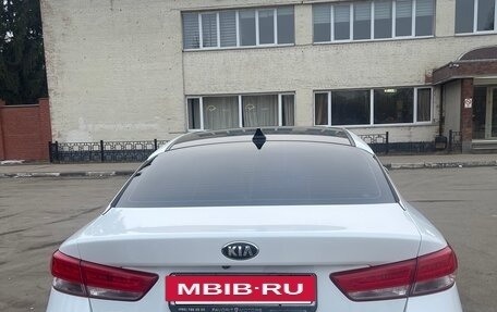 KIA Optima IV, 2017 год, 1 800 000 рублей, 6 фотография