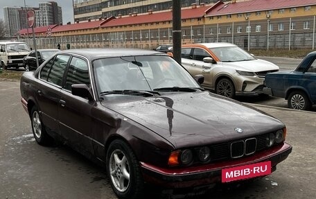 BMW 5 серия, 1991 год, 250 000 рублей, 3 фотография