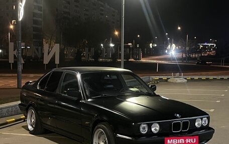 BMW 5 серия, 1992 год, 400 000 рублей, 8 фотография