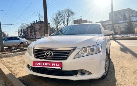 Toyota Camry, 2013 год, 1 750 000 рублей, 2 фотография