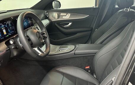 Mercedes-Benz E-Класс, 2022 год, 3 300 003 рублей, 15 фотография