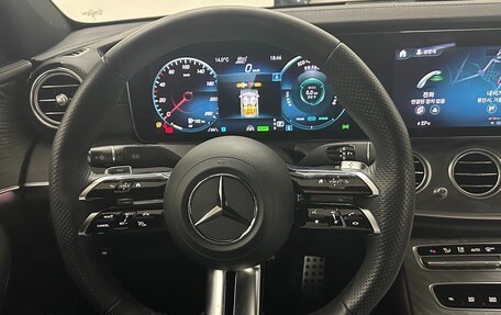 Mercedes-Benz E-Класс, 2022 год, 3 300 003 рублей, 17 фотография