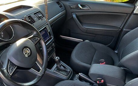 Skoda Yeti I рестайлинг, 2017 год, 1 298 000 рублей, 5 фотография