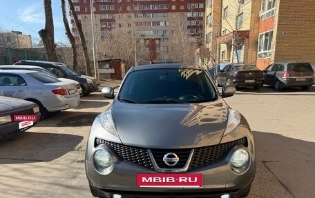 Nissan Juke II, 2011 год, 900 000 рублей, 2 фотография