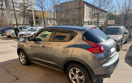 Nissan Juke II, 2011 год, 900 000 рублей, 5 фотография