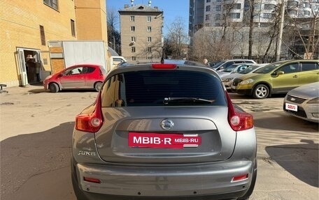 Nissan Juke II, 2011 год, 900 000 рублей, 6 фотография