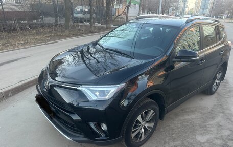 Toyota RAV4, 2019 год, 2 550 000 рублей, 3 фотография