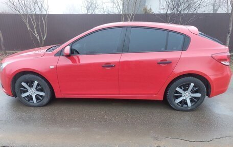 Chevrolet Cruze II, 2012 год, 800 000 рублей, 3 фотография