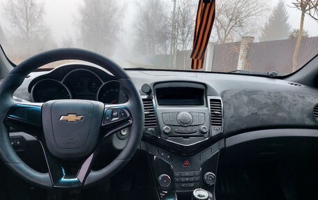 Chevrolet Cruze II, 2012 год, 800 000 рублей, 15 фотография