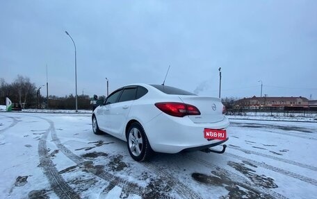 Opel Astra J, 2014 год, 820 000 рублей, 1 фотография