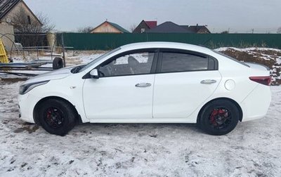 KIA Rio IV, 2019 год, 900 000 рублей, 1 фотография