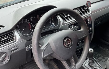 Skoda Rapid I, 2019 год, 1 550 000 рублей, 2 фотография
